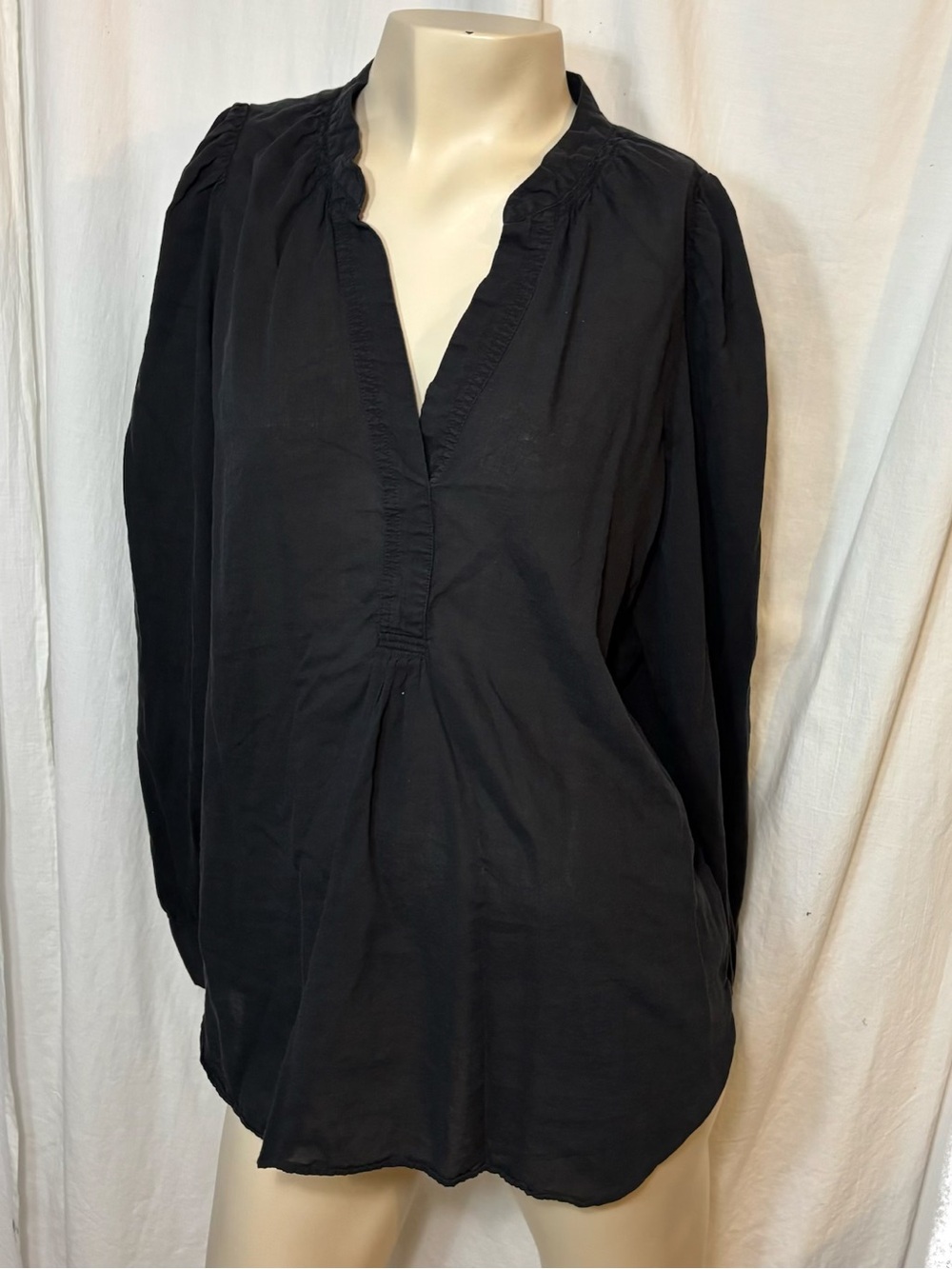 LOFT women’s large black long sleeve blouse v-neck